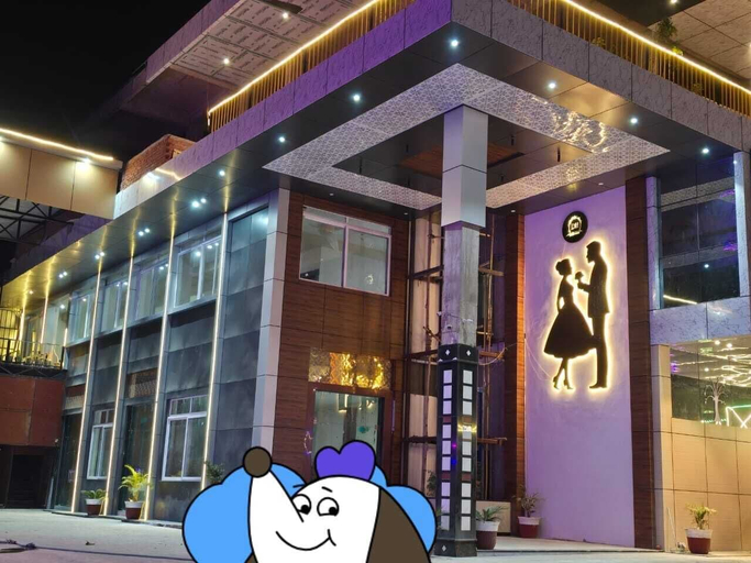 Front of property 3, Dream House Club And Resort, Gonda