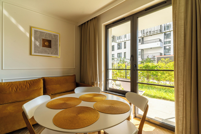 Others 5, Doki 1555 by Grand Apartments, Gdańsk City