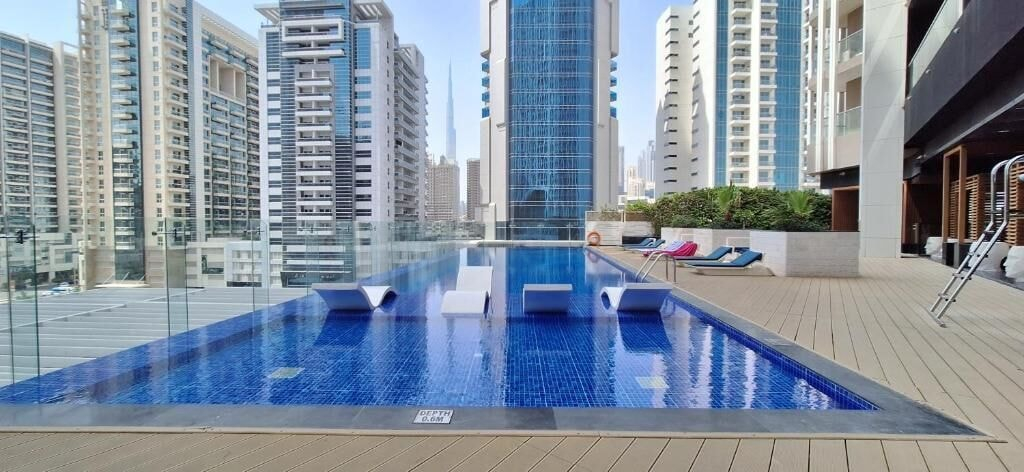 Pool 5, Manzil - Luxury 2BR w Pool and Burj View, Dubai