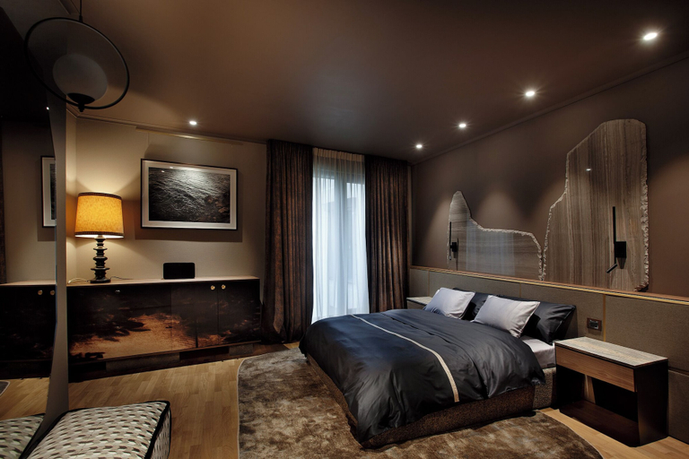 Room 5, Room12, Municipiul Bucuresti