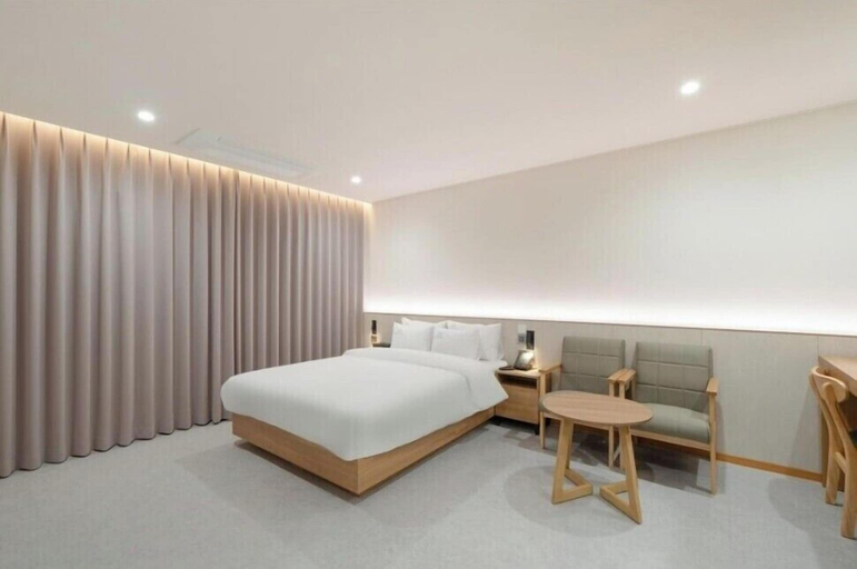 Room 2, H Avenue Hotel Jeonju Terminal, Jeonju