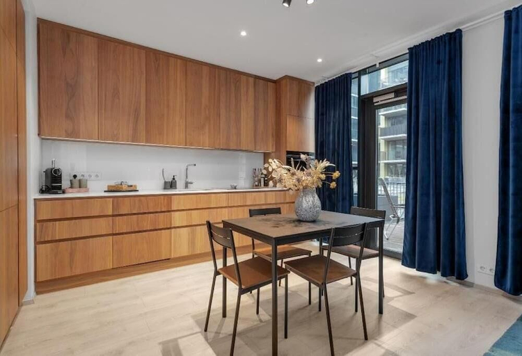 Private kitchen, Premium Downtown Queen Apartment KARTULI