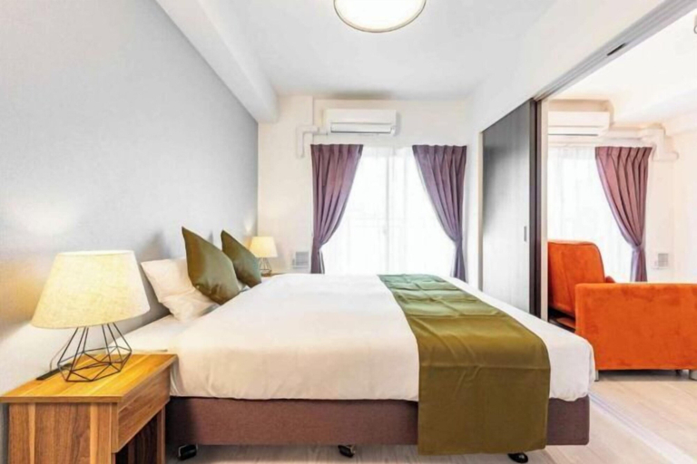 Bedroom 2, FDS Plaisir, Osaka
