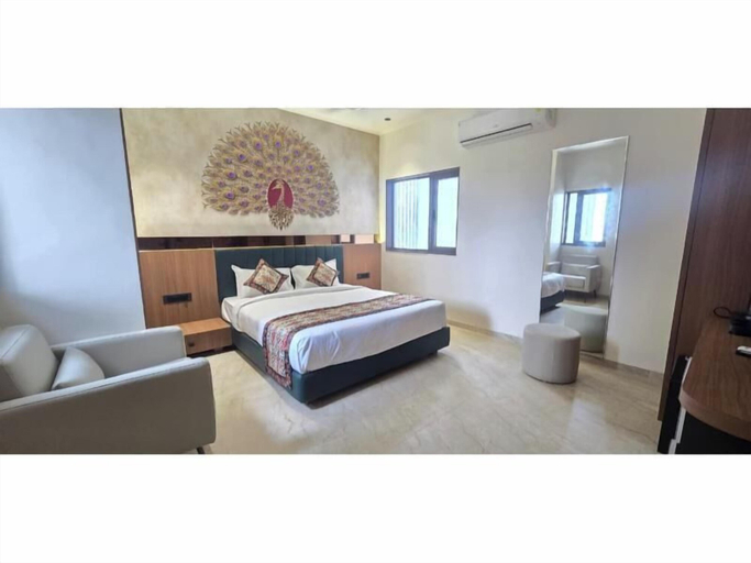 Room 5, Hotel The Grand Om Krishna, Devbhumi Dwarka