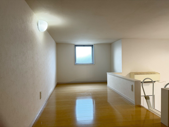 Room 4, grateful chikusino, Chikushino