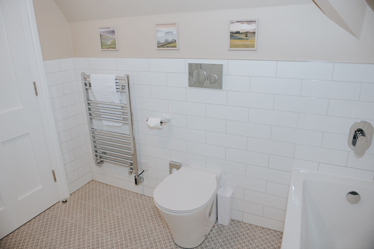 Bathroom 4, Eastfield Lodge, North Yorkshire