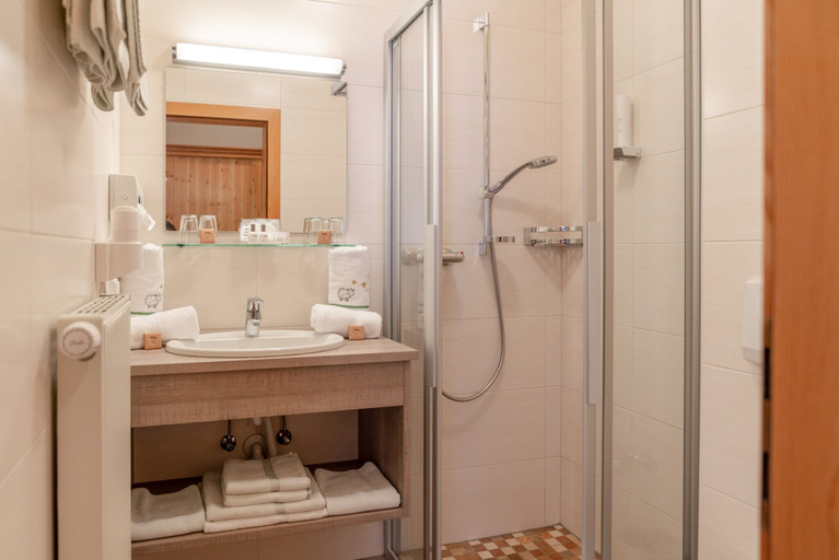 Bathroom 3, Familienhotel Unterreith, Sankt Johann im Pongau