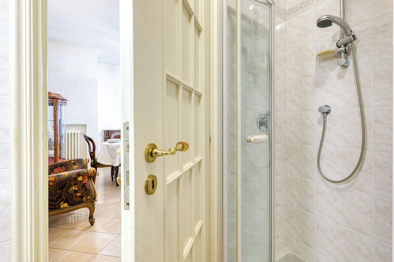 Bathroom 4, Casa Maria Lucia Sanremo, Imperia