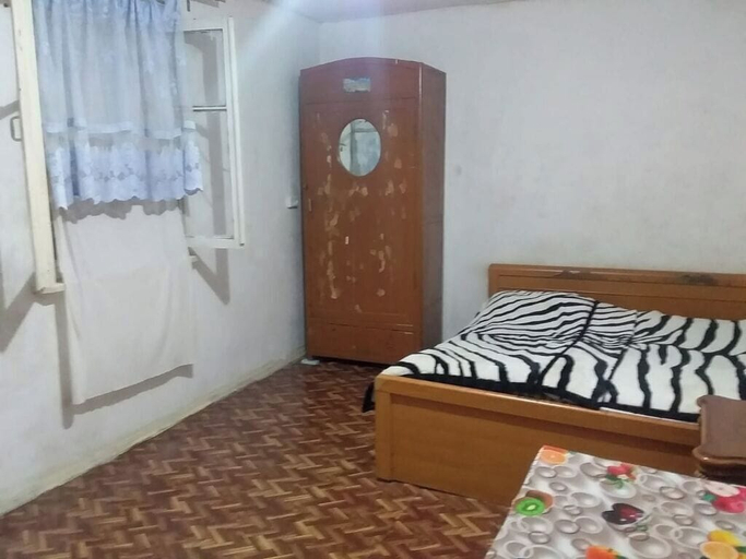 Room 5, Sabir bir, Baku