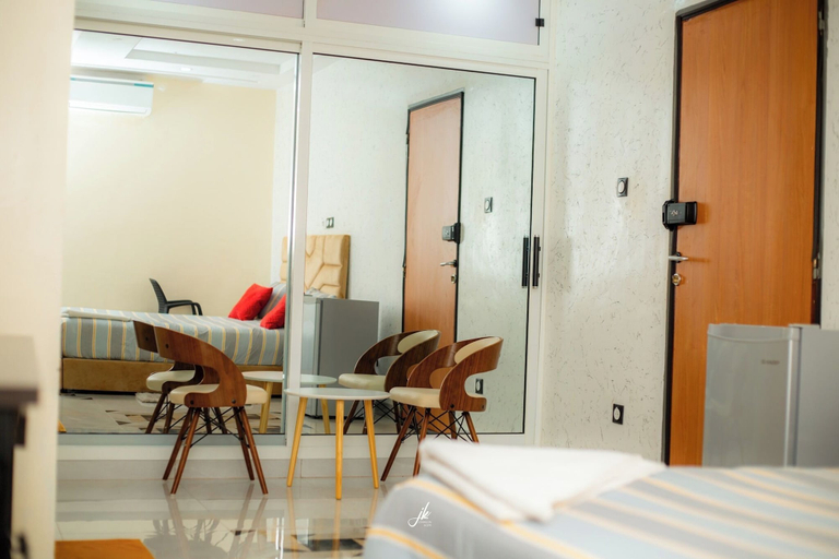 Room 4, Complexe Hôtelier AnD, Kadiogo