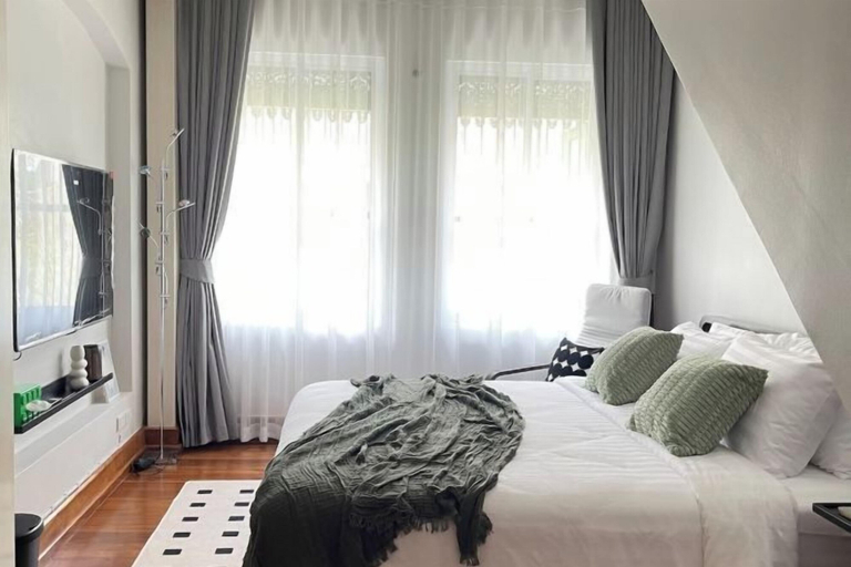 Room 4, Nueng Rana 113 Unique House in China Town/3BR 2BA, Samphantawong