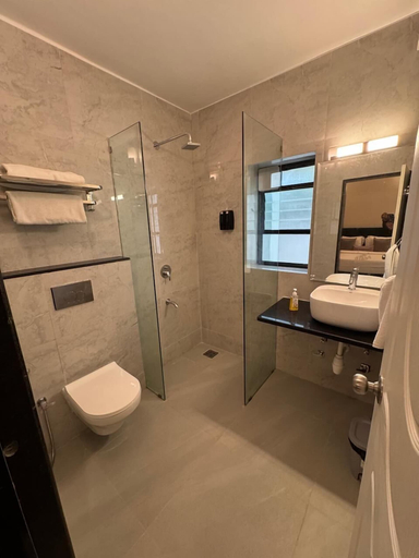 Bathroom 4, Ocean White Sands Resort & Spa, South Goa