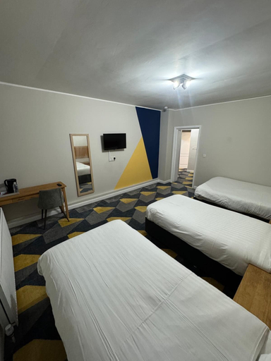 Bedroom 4, OYO Weaste Hotel, Salford