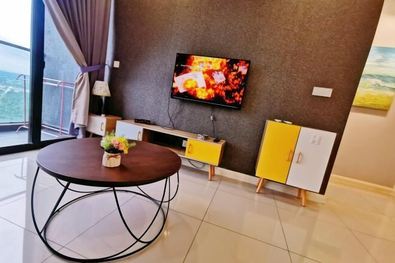Interior 5, Legoland-7min walk at Happy Journey Stay @ Dpristine Lakeview(8pax) Max, Johor Bahru