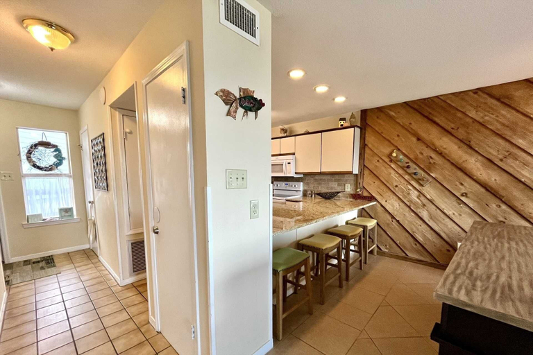 Private kitchen 3, Ocean Reef 701 3 Bedroom Townhouse by RedAwning, Baldwin