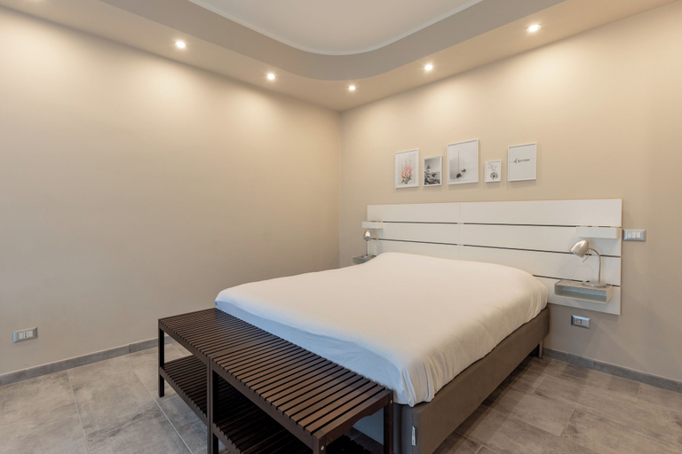 Room 5, Two Combined Studios with Terrace, Genova