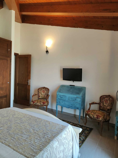 Bedroom 2, B&B La casa Nel Vento, Nuoro