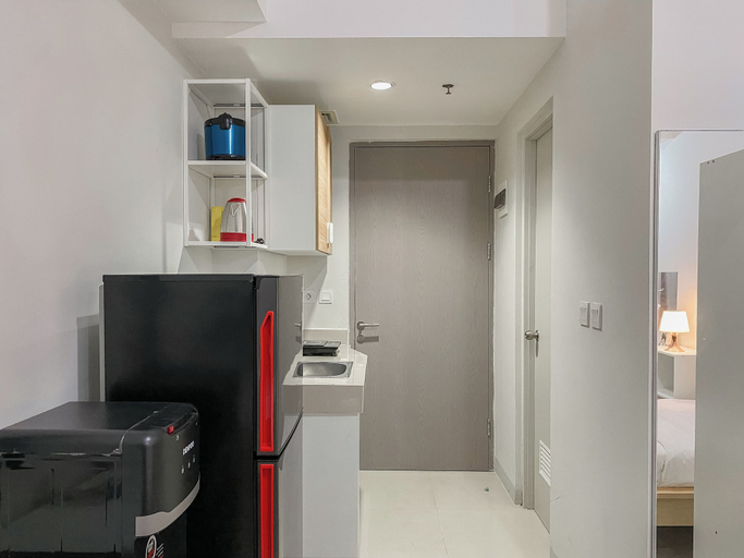 Private kitchen 3, Relaxing And Simply Studio Vasanta Innopark Apartment, Cikarang