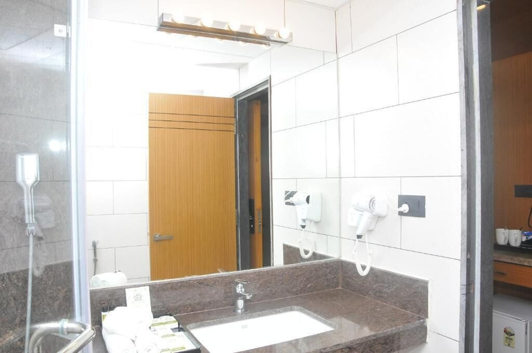 Bathroom 5, Hotel SR Continental, Gulbarga