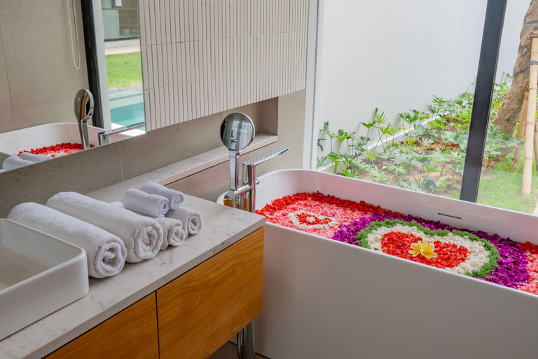 Bathroom 2, Villa Shanaya Pererenan, Badung