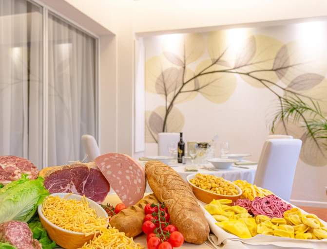 Food & Drinks 5, Hotel Castello, Bologna