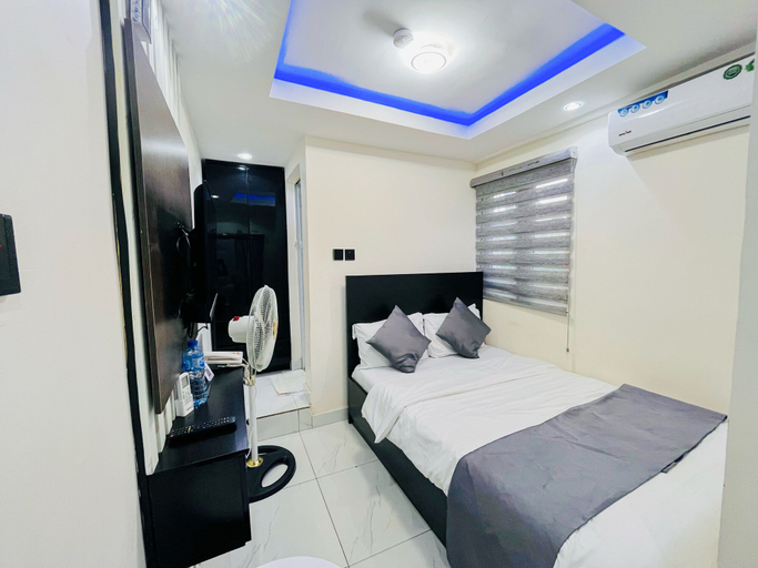 Bedroom 2, Ravella Hotel and Suites, AdoOdo/Ota