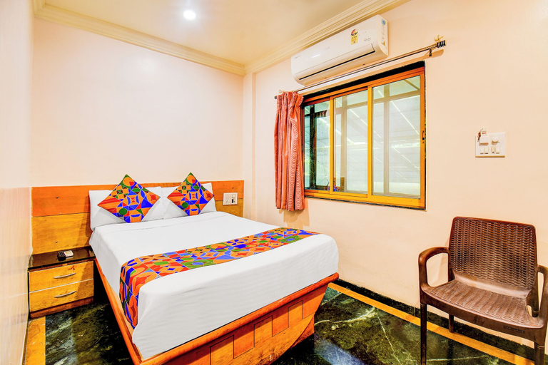 Room 2, Fabhotel New Pune Residency, Pune
