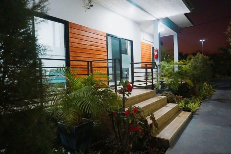 Interior 5, GuddahHomestay, Sawang Daen Din