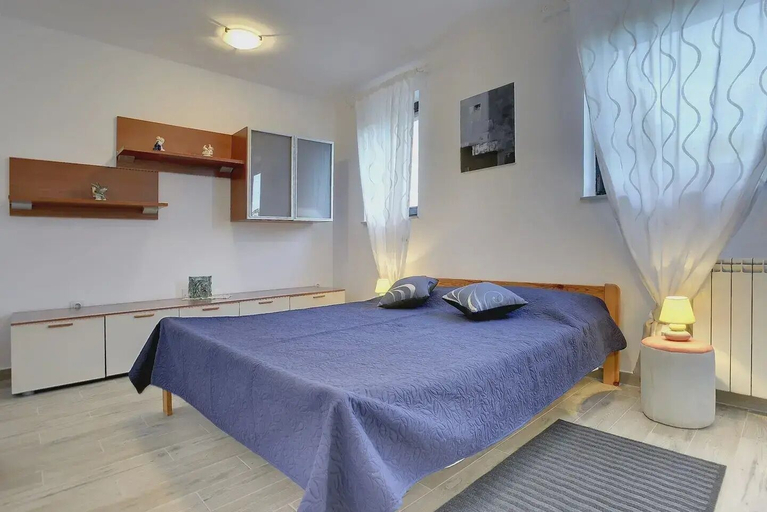 Room 3, Villa Marina Istria Nearby Pula - Crovillas, Pula