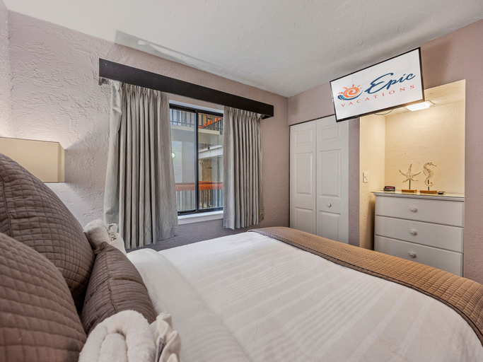 Room 4, Sea Crest Surf & Racquet Club, Beaufort