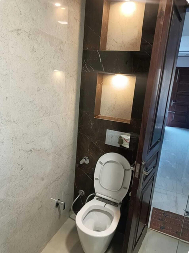 Raised toilet seat, HomiStay - 3BHK, Panchkula