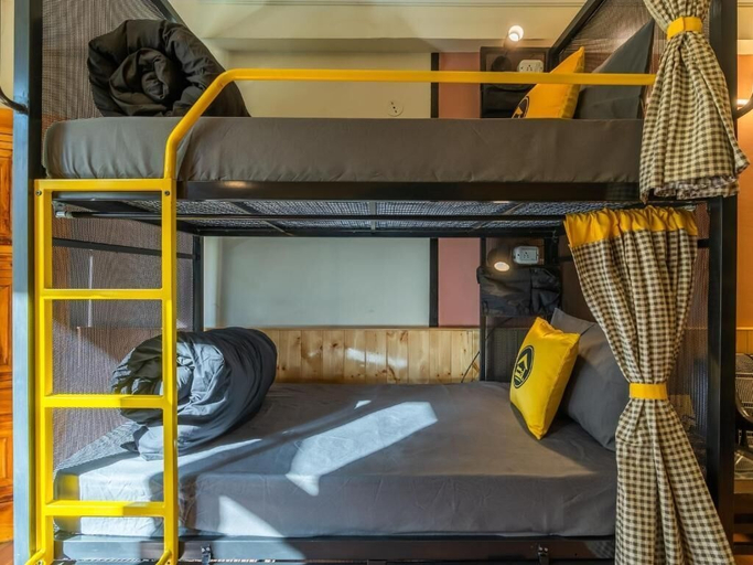 Room 5, The Hosteller Manali, Old Manali, Kullu