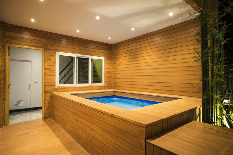 Room amenity 5, The M Pool Villas Bangkok - BTS Ekkamai, Wattana