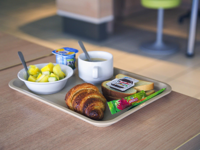 Food & Drinks 4, Ibis Budget Niort Est La Crèche, Deux-Sèvres
