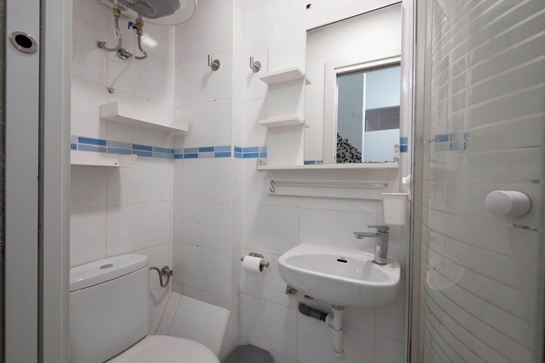 Others 4, Apartment in the Center of Madrid, Madrid