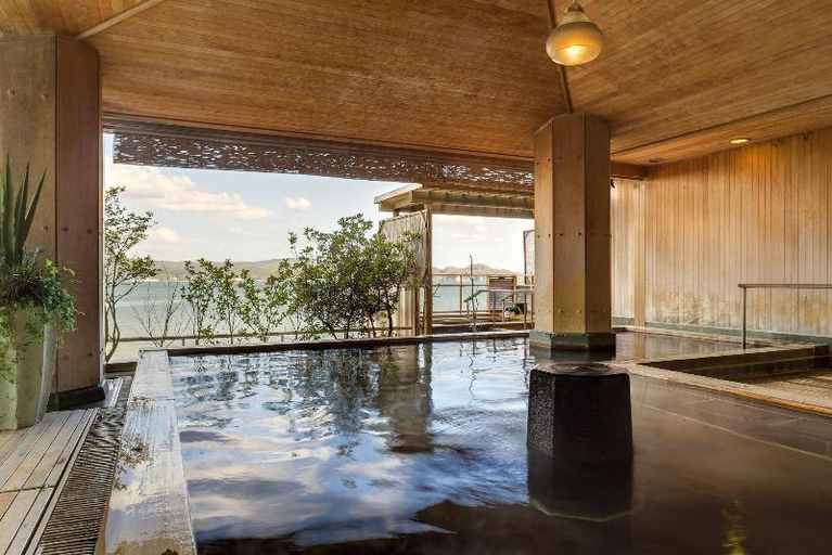 Sport & Beauty, Waraku Onsen Nihon No Yado Notoraku, Nanao