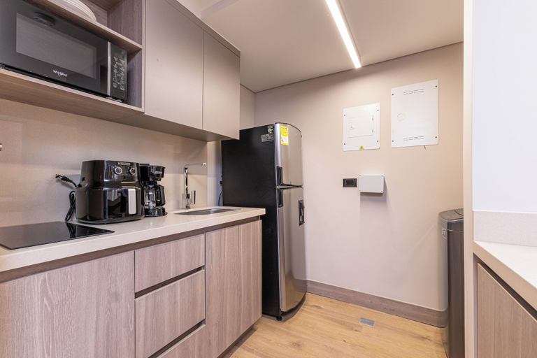 Private kitchen 4, Jatisa Living by Housy, Medellín