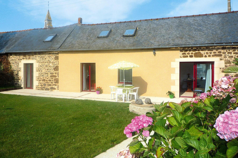 Exterior & Views 1, Country House near Binic Beaches, Côtes-d'Armor
