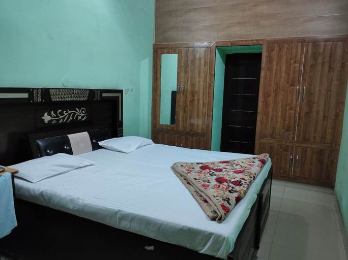 Bedroom 5, Hotel Comfort Zone, Kurukshetra