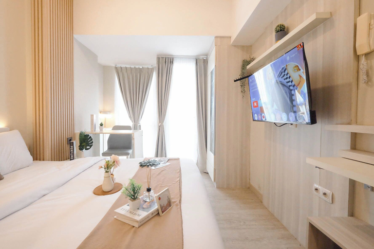 Bedroom 3, Wooden Accent Studio At Tokyo Riverside Pik 2 Apartment, Tangerang