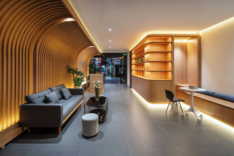 Lobby sitting area, APEC WANDER HOTEL - NEAR TAN DINH MARKET, District 1
