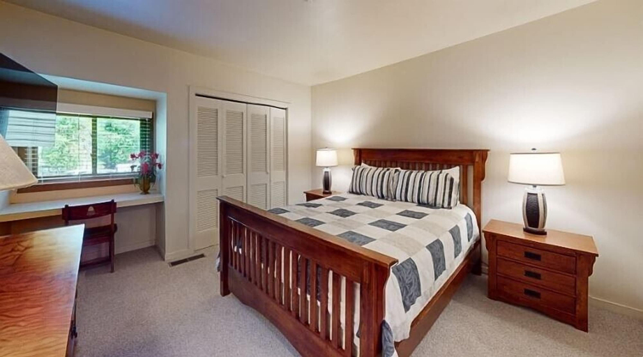 Room 3, Pay Day Condominiums, Summit