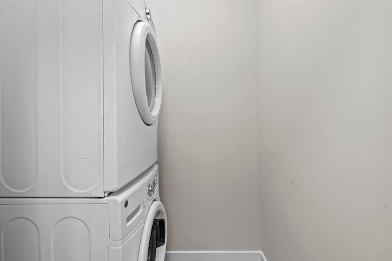 Laundry 2, Upscale 3BR Suite Mins Uptown Charlotte, Mecklenburg