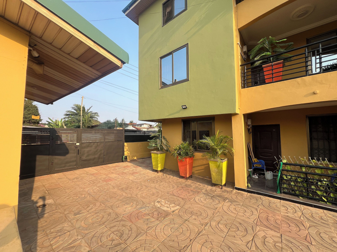 Front of property 5, CSL APARTMENTS, Tema