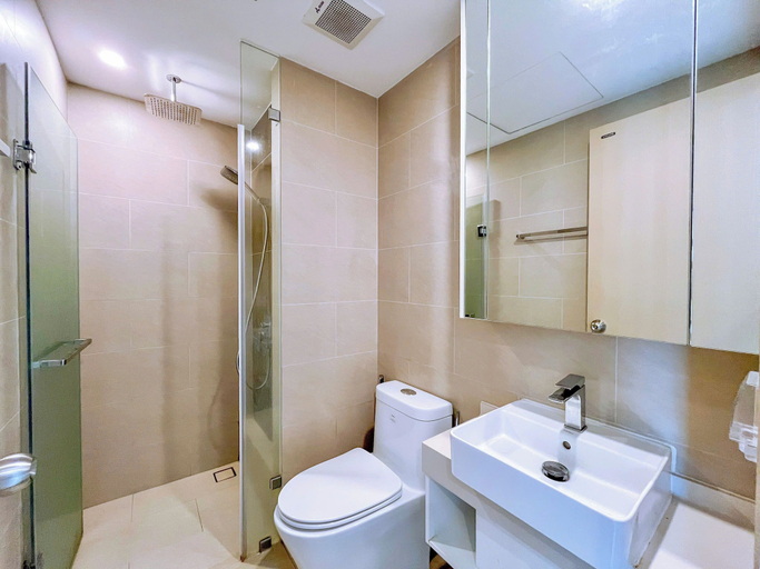 Bathroom 5, The Song Apartment, Vũng Tàu