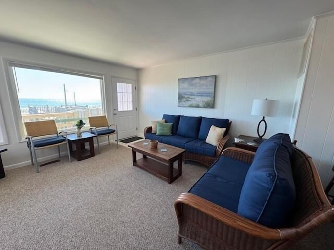Living area 2, Eastside 3 Bedroom Home by RedAwning, Brunswick