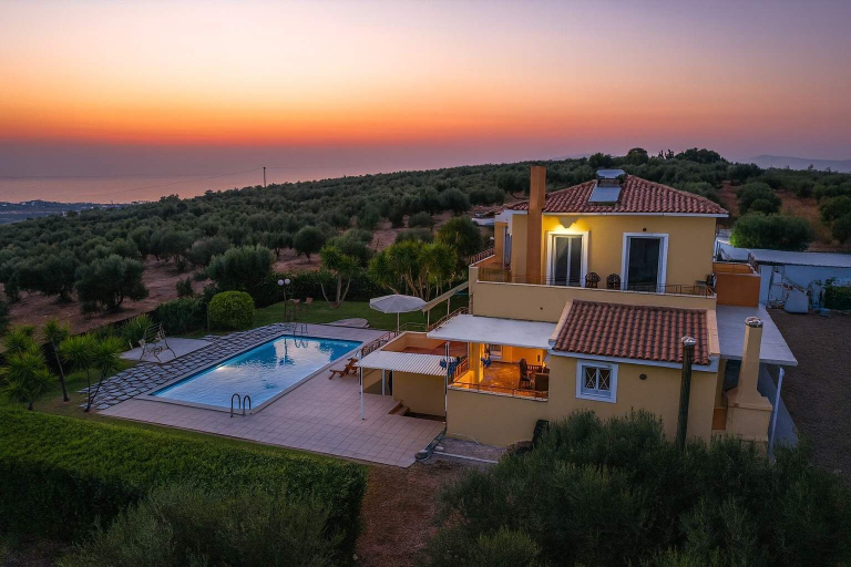Room 2, Ktima Kika - Private Pool Escape Tranquility, Peloponnese
