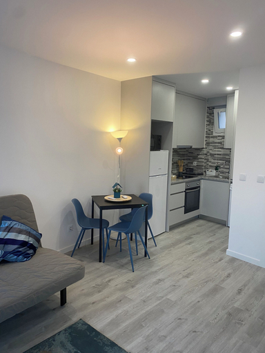 Living area 4, Naval Marina View Apartment 1, Vila do Conde