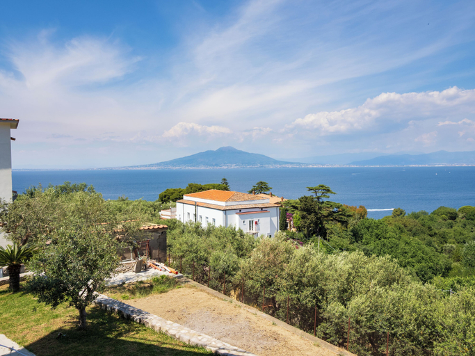 Water view 4, Villa Laca, Napoli