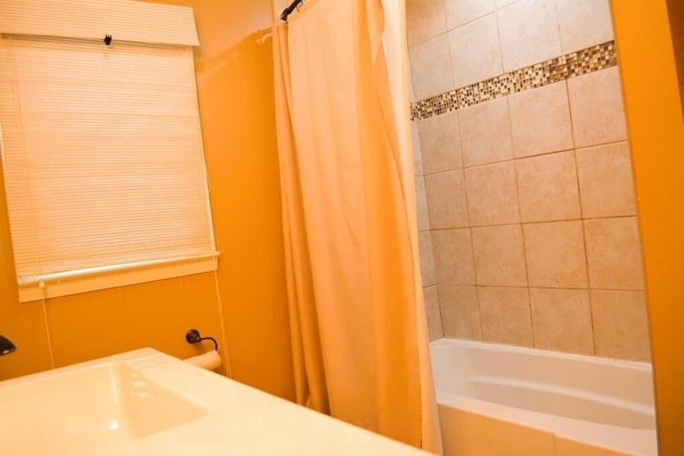 Bathroom 5, Beach Bells 4 Bedroom Home by RedAwning, Brunswick